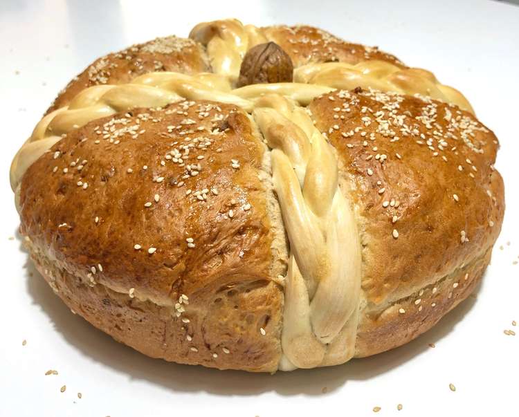 Christopsomo recipe (Greek Christmas Bread)