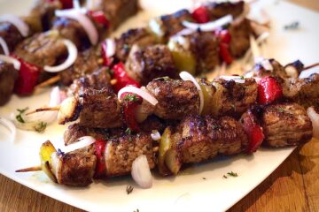 Marinated Greek Beef Souvlaki Skewers (Beef Kabobs) recipe