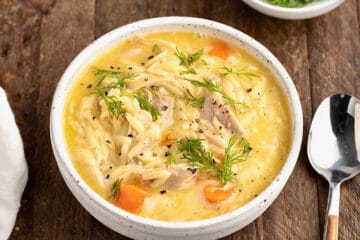 Greek Lemon Chicken Soup with Orzo (Avgolemono)